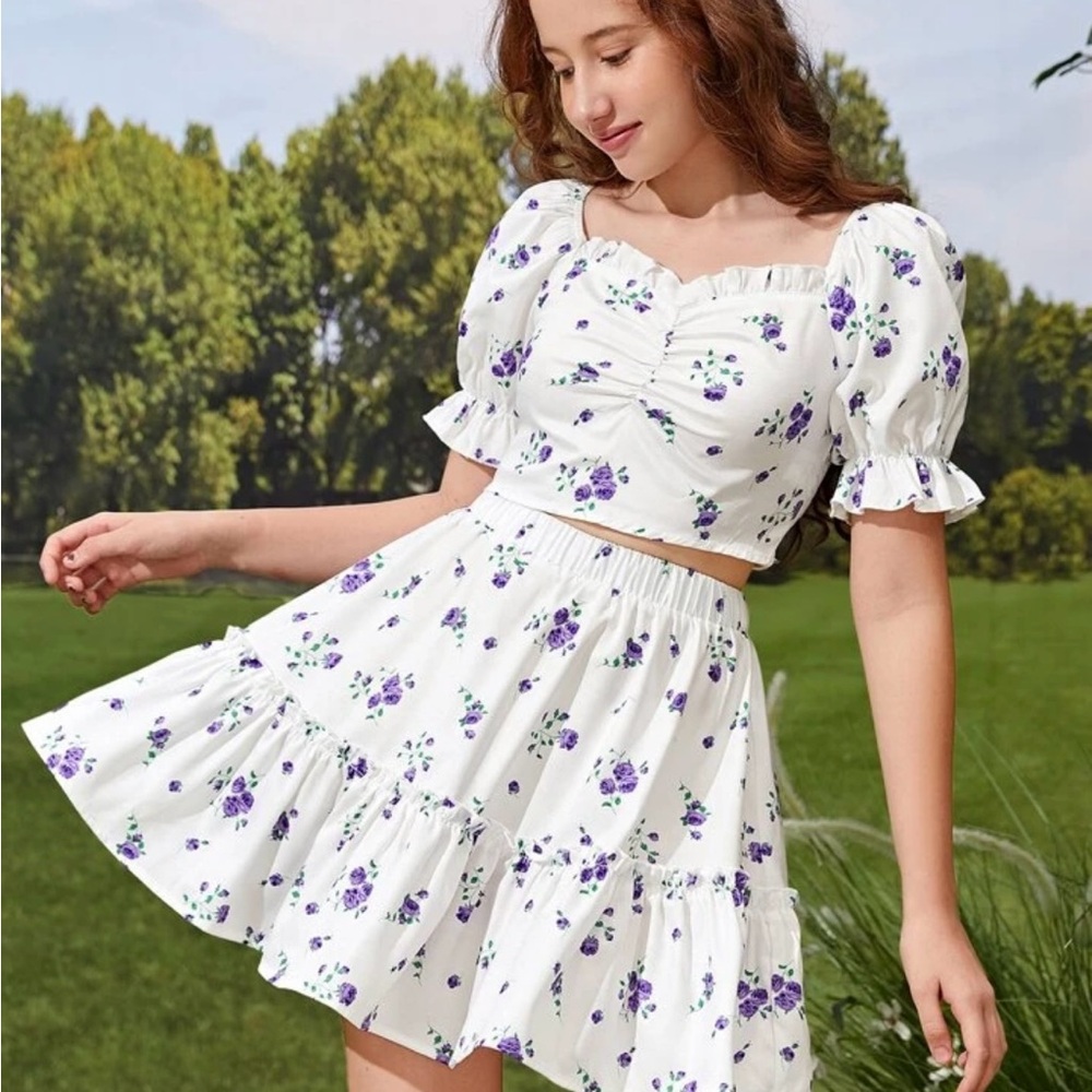 Girls skirt set